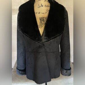 White House Black Market Black Faux Suede Jacket Fur Cuffs and collar Size Large